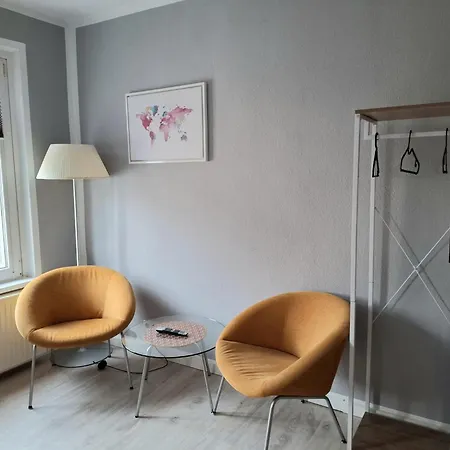 Haltestelle - Private Zimmervermietung Röbel Müritz-3
