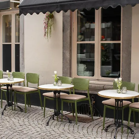 Le Virage bistro en hotel-2