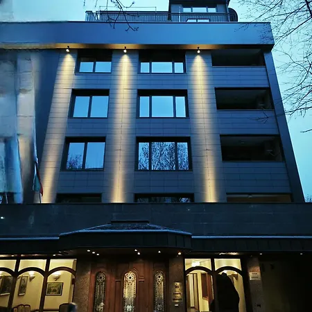 Geneva Hotel-3