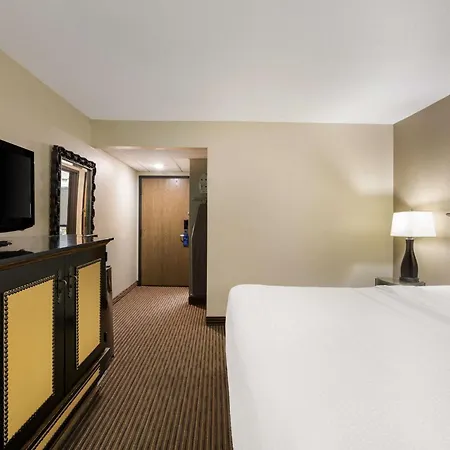 Revel Hotel Minot - Surestay Collection By Best Western-2