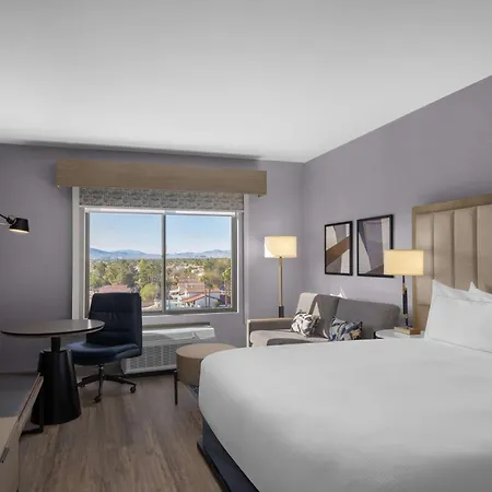 Doubletree By Hilton Las Vegas Airport-2