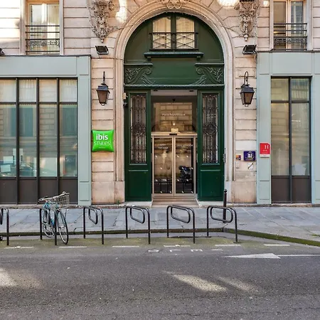 Ibis Styles Paris Republique Le Marais-2