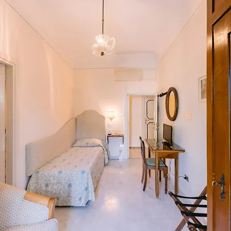 Hotel Toro-2