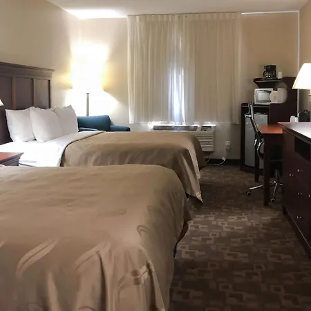 Quality Inn I-70 At Wanamaker-2