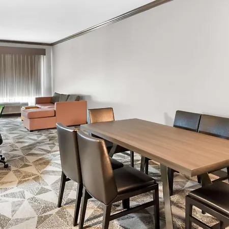 Big Country Hotel & Suites, Surestay Collection By BW-3