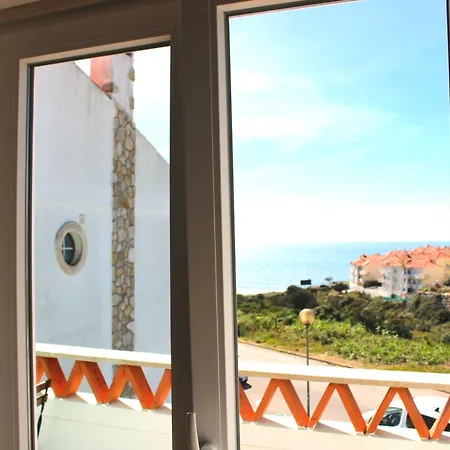 Surf Yoga Ericeira Guest House-2