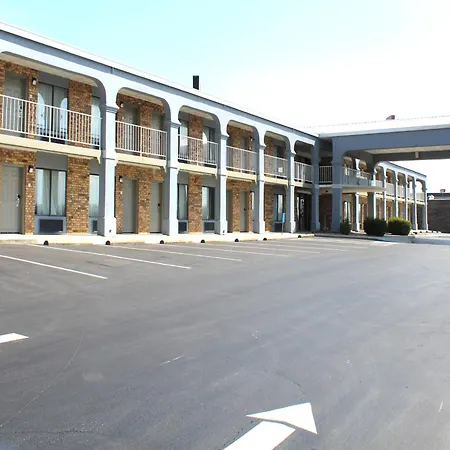 Econo Lodge Franklin South-2