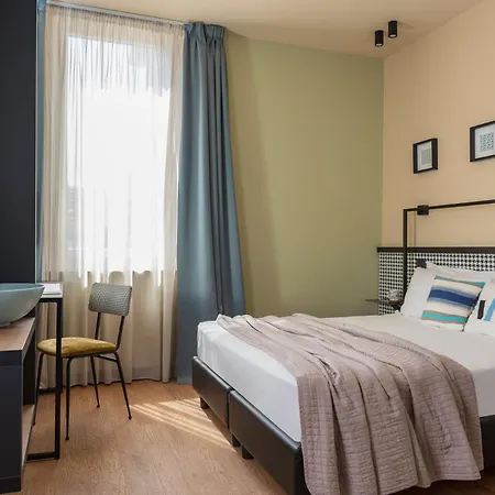 Hotel Vagabond-2