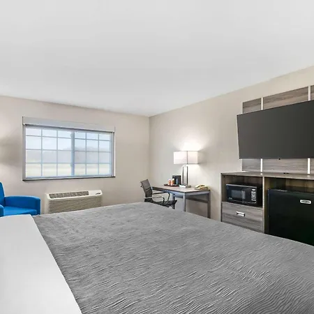 Quality Inn & Suites Fort Madison Near Hwy 61-2