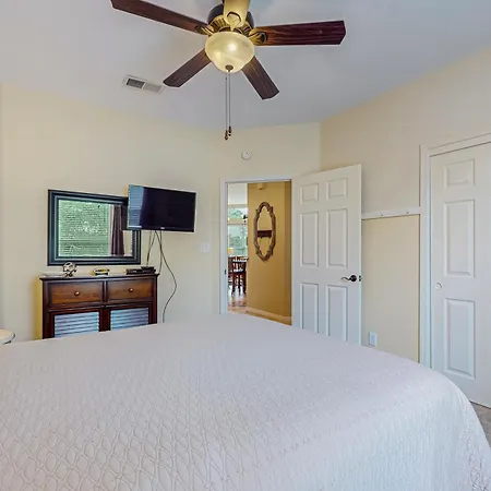 Cypress Point Condominiums At Craft Farms #306B-2