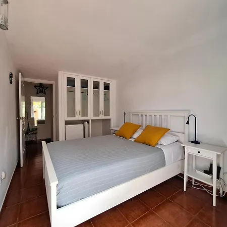 Habitacion Doble Con Bano Y Terraza Privada-2