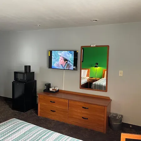 Pinebrook Motel-3