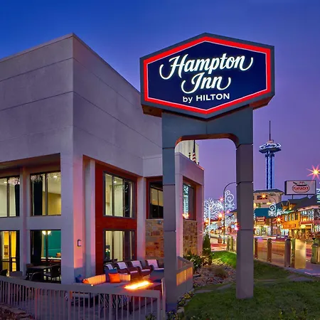 Hampton Inn Gatlinburg-3
