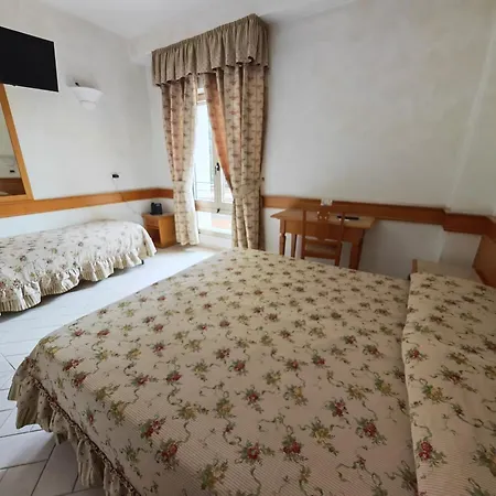 Hotel Pace-2