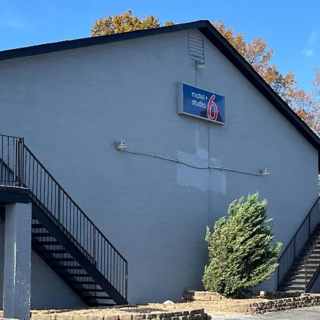 Studio 6 Suites Hurricane, Wv-2
