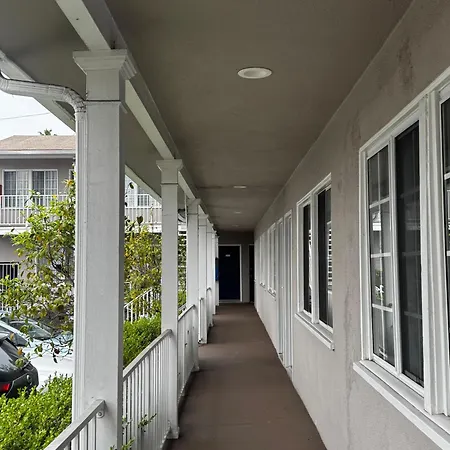 Friendship Motor Inn-3