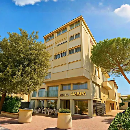 HOTEL AMBRA - Fronte Mare - Vicinissimi al Centro-2