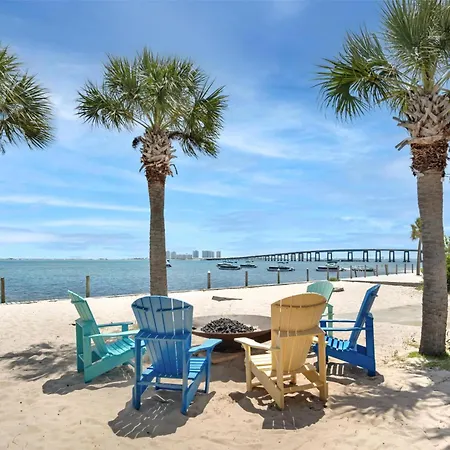 Best Western Navarre Waterfront-2