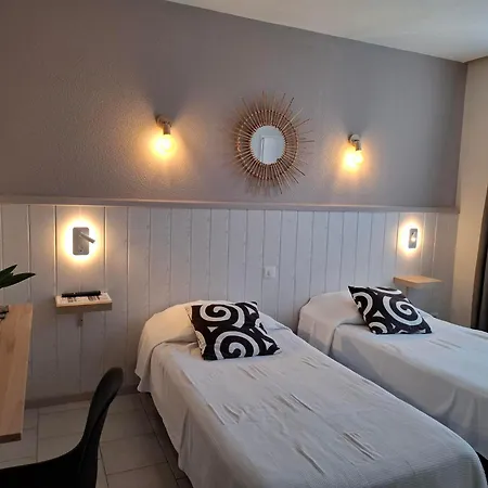 Hotel Les Bellugues-3