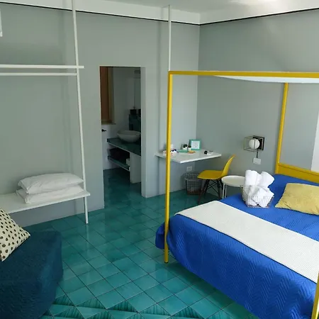 Ninina Boutique Suites-2
