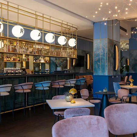 Doubletree By Hilton Florence Metropole-2