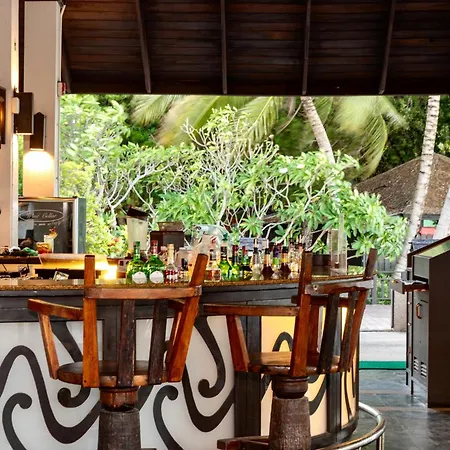 Phi Phi Holiday Resort, Leam Tong Beach-3