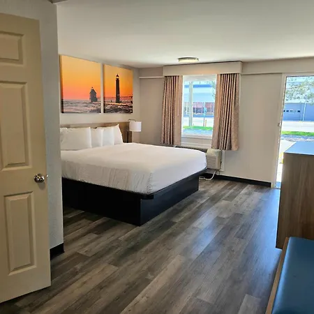 Days Inn And Suites By Wyndham Port Huron-2