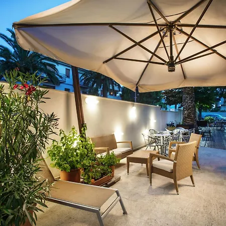 Hotel Fenix-3