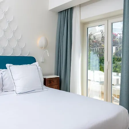 Pazziella Garden&Suites-3
