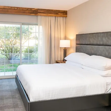 Cherry Valley Hotel-3