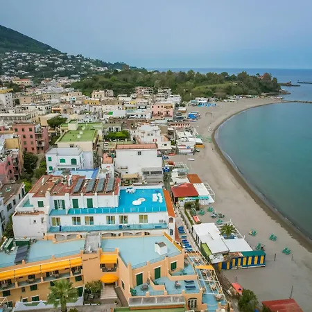 Hotel Rivamare-3