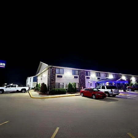 American Inn Cedar Rapids South-3
