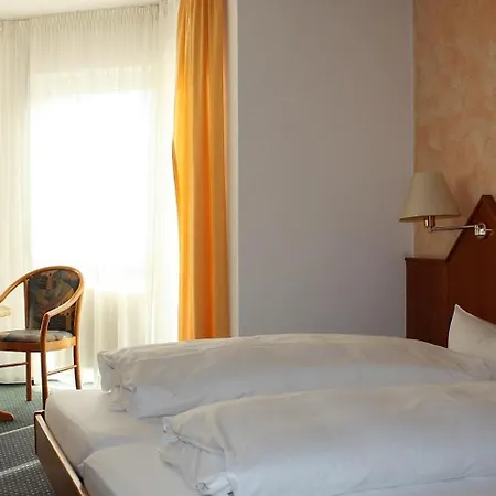 Hotel Schöne Aussicht-2