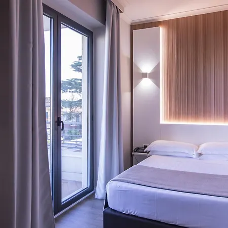 Garner Hotel Rome Aurelia By Ihg-3