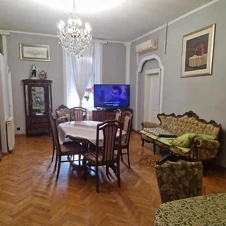 Giovanna Boutique Rooms & Pool-2