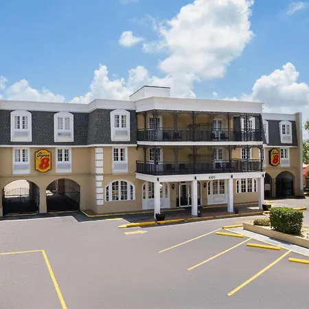 Super 8 By Wyndham New Orleans-3