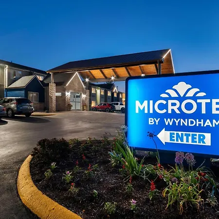 Microtel Inn By Wyndham Lexington-3