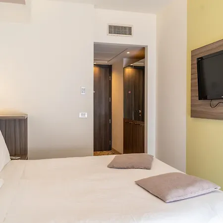 Hotel Desiree By Double Hospitality-3