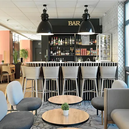 B&B HOTEL Paris Meudon Vélizy-3