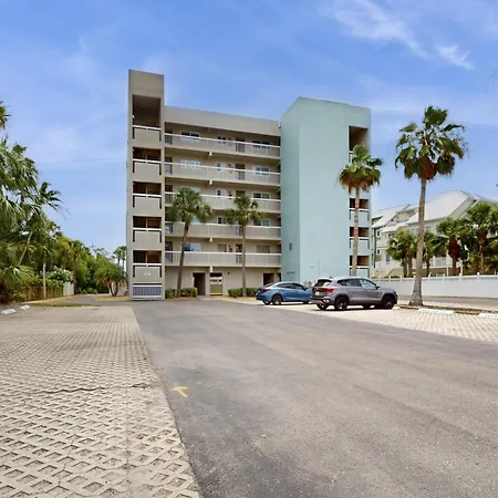 Waterview Condo Unit 204-3