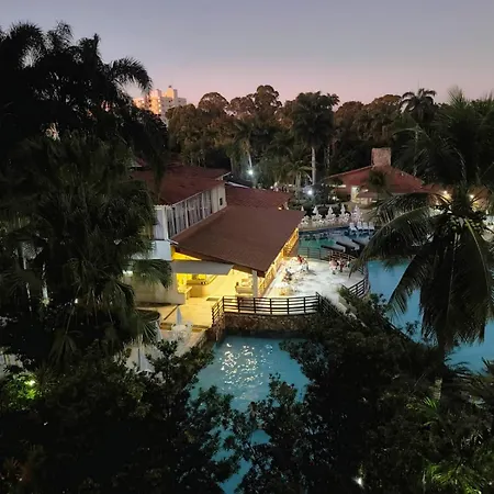 Hot Springs Flat Apart-Hotel Master Luxo com Banheira-3