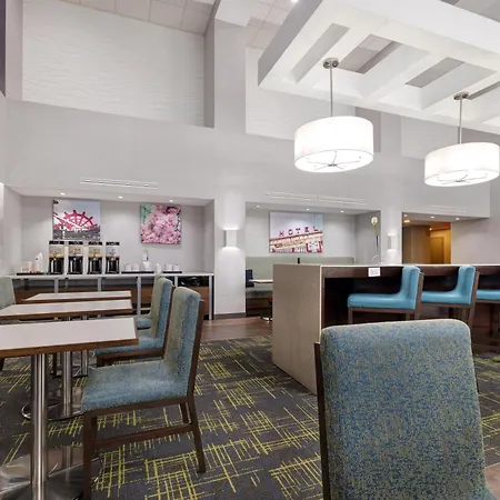 Hampton Inn & Suites Shreveport-2