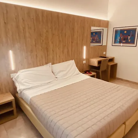 Hotel Montepizzo-3