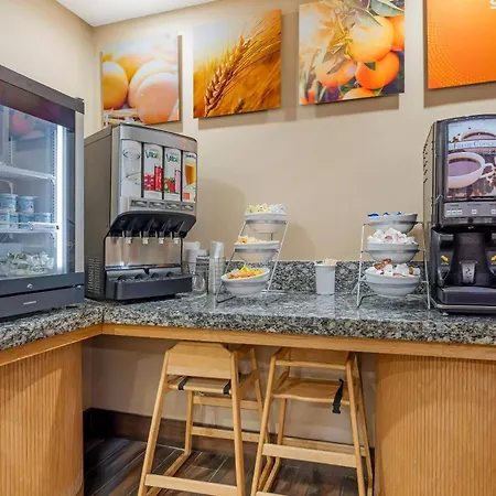 Comfort Suites Monroeville - Pittsburgh East-2