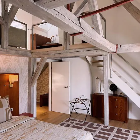Hotel Van Cleef-3