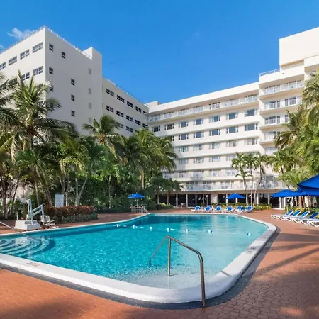 Radisson Resort Miami Beach-3