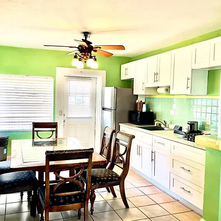 The Pelican Key Largo Cottages-2