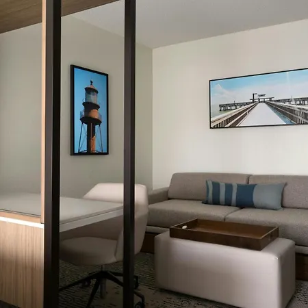 Springhill Suites Fort Myers Airport-2
