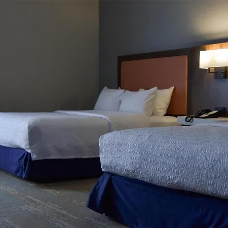 Hampton Inn Frankfort-3