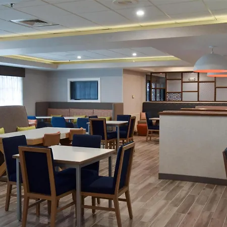 Hampton Inn Frankfort-2